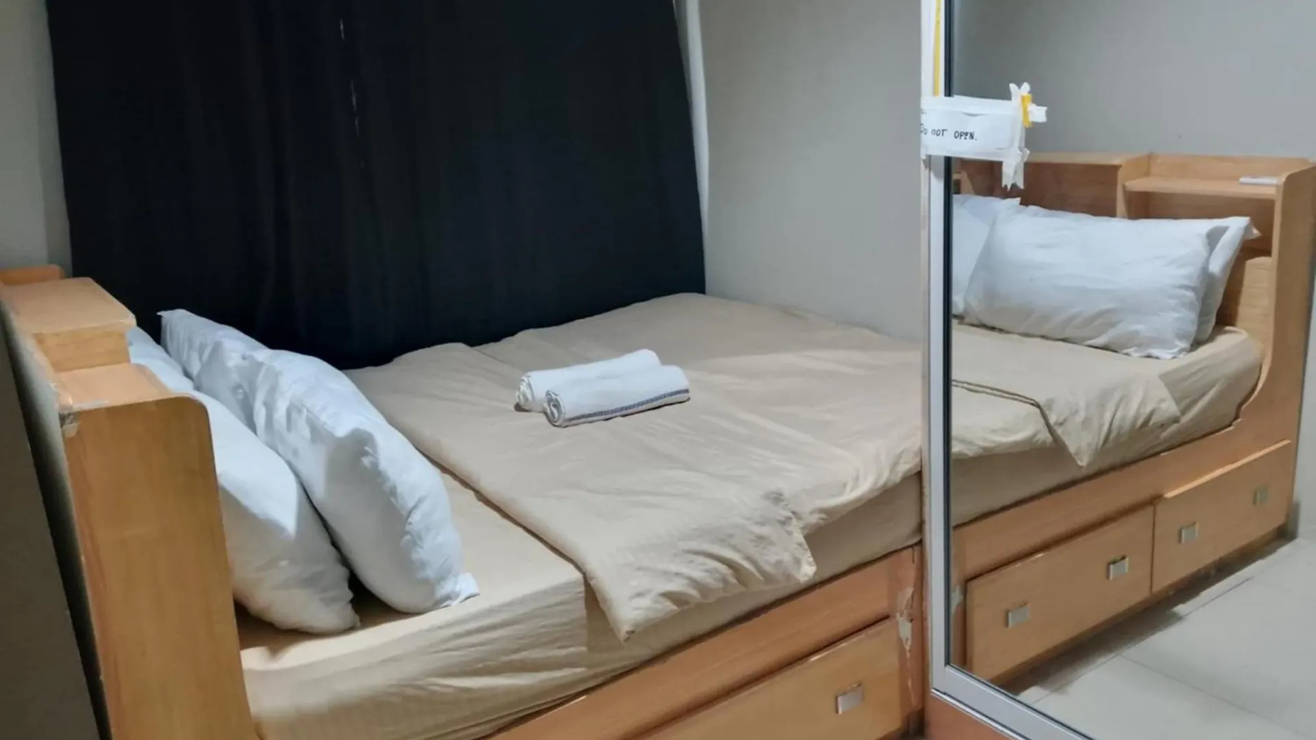 Apartment 4Kys Staycation Manila